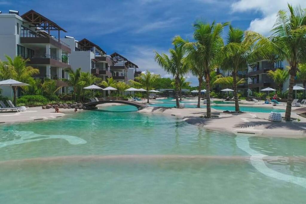 Wonderful Mont Choisy Flat, Huge Lagoon Pool Eksteriør bilde